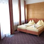 Hotel Stadthotel Schwerterbraeu 3*