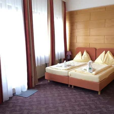 Hotel Stadthotel Schwerterbraeu 3*