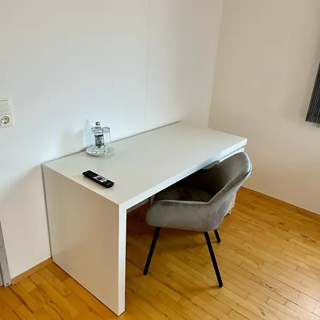 Stadthotel Schwerterbraeu ホテル ユーデンブルク