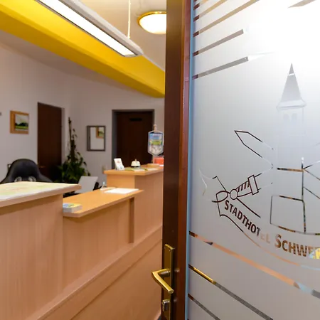 Stadthotel Schwerterbraeu Hotell