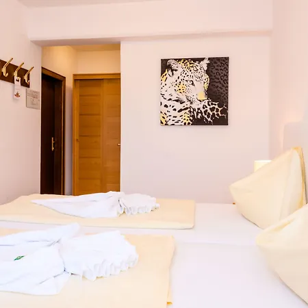 Szálloda Stadthotel Schwerterbraeu Judenburg