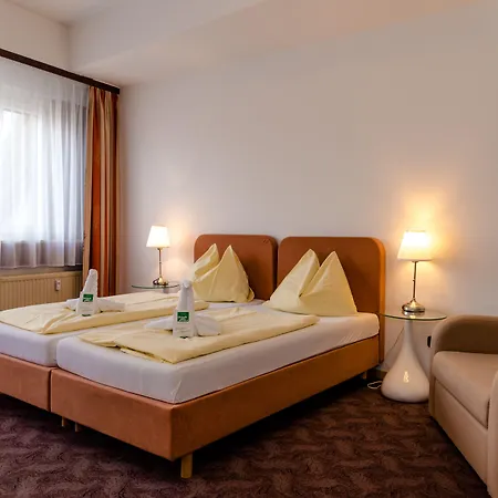 Stadthotel Schwerterbraeu 3*