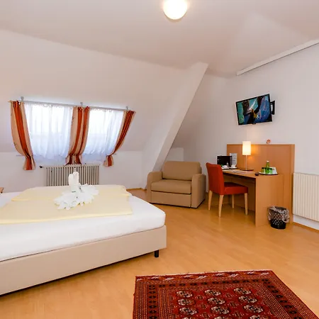 Stadthotel Schwerterbraeu Szálloda Judenburg
