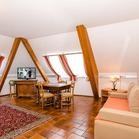 ホテル Stadthotel Schwerterbraeu