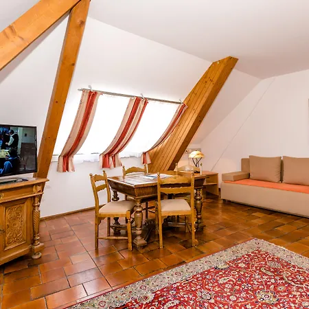 Szálloda Stadthotel Schwerterbraeu