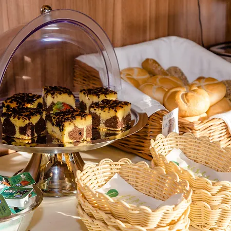 Stadthotel Schwerterbraeu ホテル ユーデンブルク