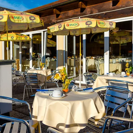 ホテル Stadthotel Schwerterbraeu