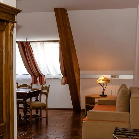 ホテル Stadthotel Schwerterbraeu ユーデンブルク