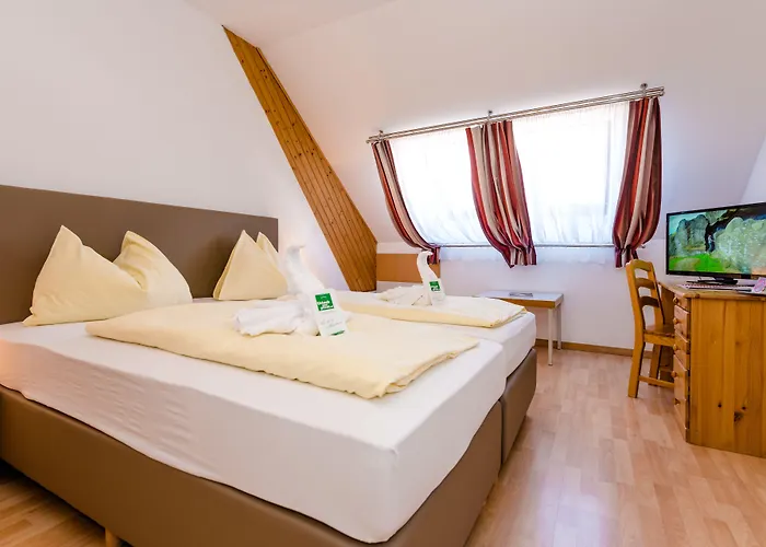 Stadthotel Schwerterbraeu Hotell Judenburg