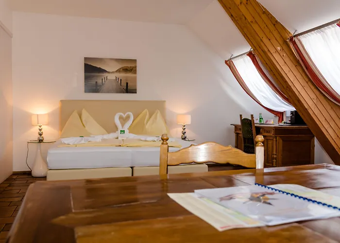 Stadthotel Schwerterbraeu Hotell