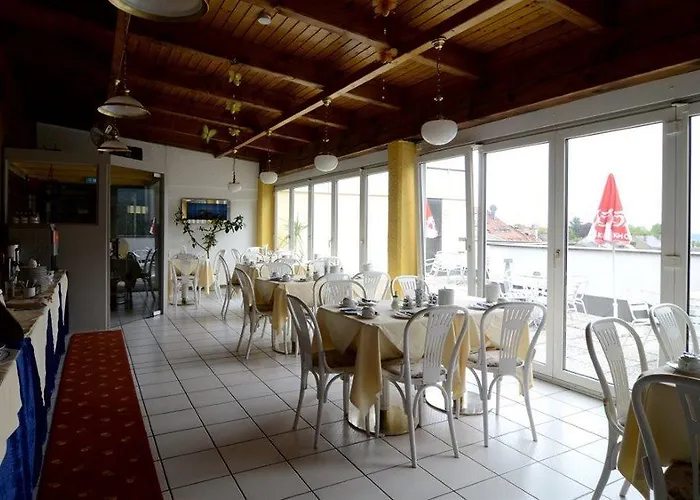 Stadthotel Schwerterbraeu Hotell Judenburg