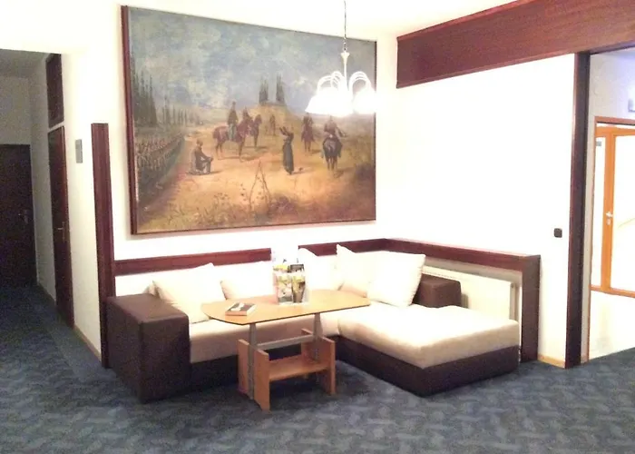 Stadthotel Schwerterbraeu Hotell Judenburg